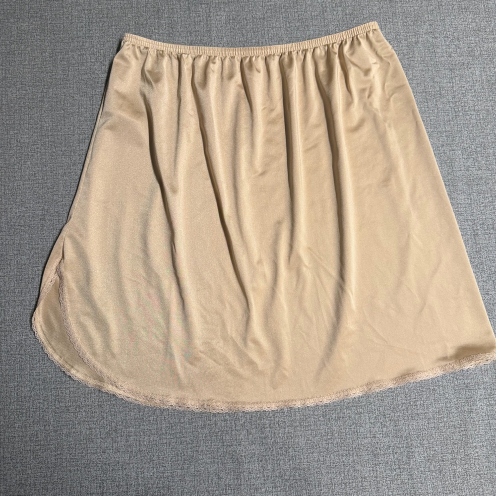 Vanity Fair Cream A-Line Skirt